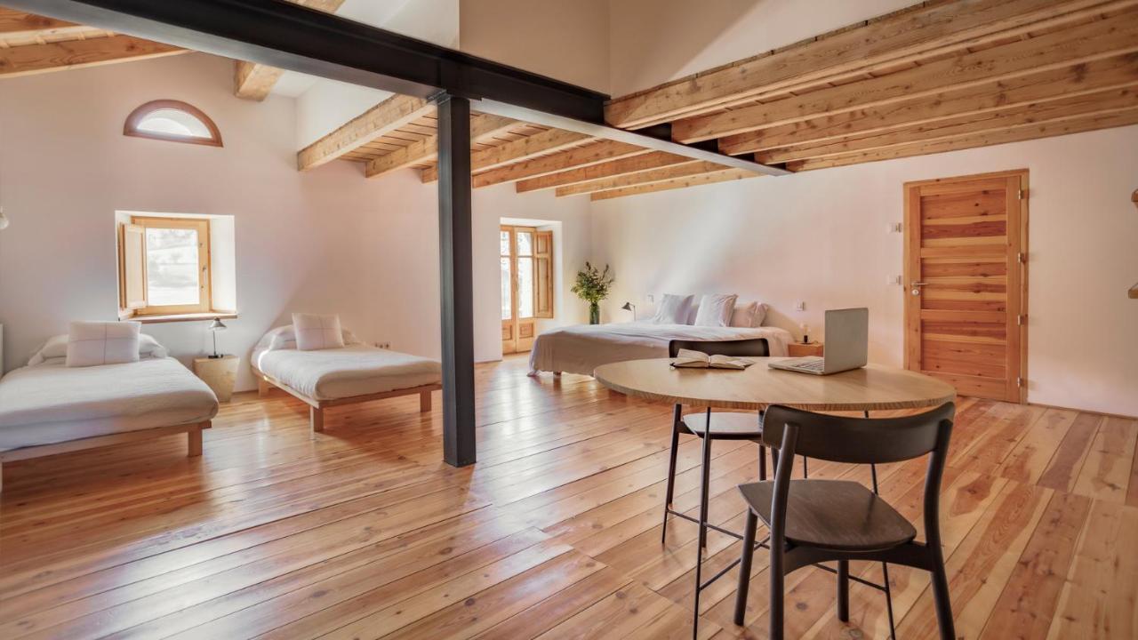 Montellá Cal Calsot Casa Rural "Adults Only" المظهر الخارجي الصورة