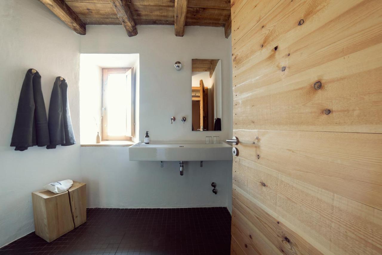 Montellá Cal Calsot Casa Rural "Adults Only" المظهر الخارجي الصورة